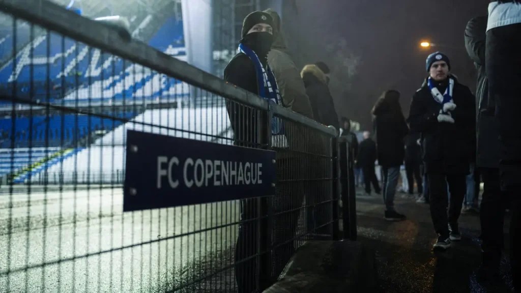 Copenhague foot : FC Copenhague au stade, supporters et entrée